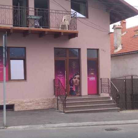 Cazare Regim Hotelier Зернешті Екстер'єр фото